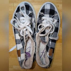 Blowfish Malibu Women's Play Sneaker, Cream Buffalo Check Size 7,5